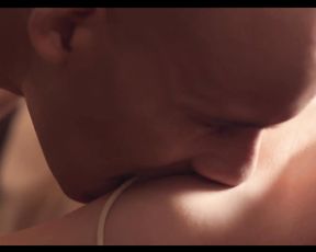 Manual Cunnilingus - Couple Sex Video