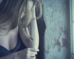 Not Nude Art - Cool Morning