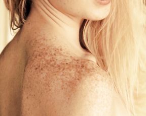 Nude Art - Red beast