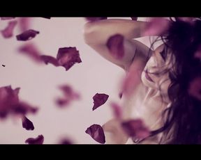 Nude Art - Slow- Motion Rose