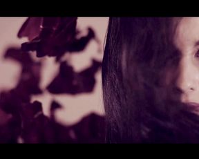 Nude Art - Slow- Motion Rose