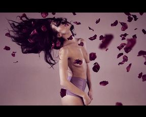 Nude Art - Slow- Motion Rose