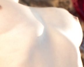 Nude Girl - Outdoors Nice