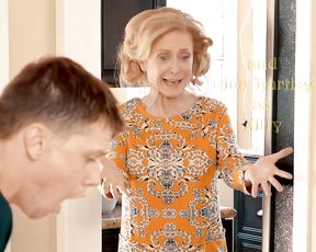 That Sitcom Adult Parody Show 2019 (Lauren Phillips)