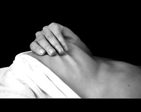 Short Erotic art glamour video - CloseUp's