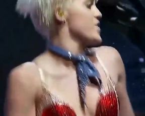 Miley Cyrus (my second Softcore Vídeo Compilation from Her)
