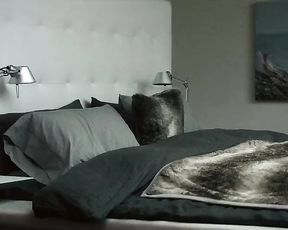 Anna Kendrick Glamour Yells (no Music)