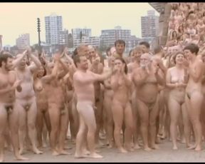 BARE BODIES AS ART ~ OVER 5000 MEN & GIRLS UNWRAP OFF FOR THE CAMERA -(©¿©)-