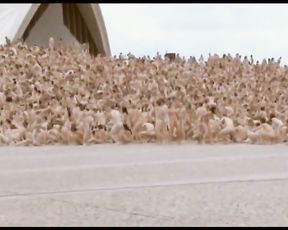 BARE BODIES AS ART ~ OVER 5000 MEN & GIRLS UNWRAP OFF FOR THE CAMERA -(©¿©)-