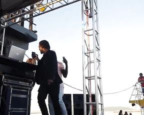 Sexual Dance - White Daughters-In-Law-In-Law Perceive the Rhythm of Dark-Hued Men - Pinch 1