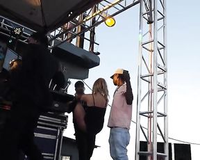 Sexual Dance - White Daughters-In-Law-In-Law Perceive the Rhythm of Dark-Hued Men - Pinch 1