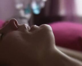 Lip Service Flick Forceps 2