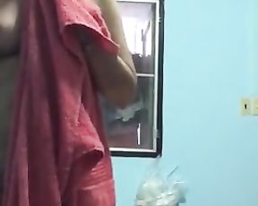 Secret Thai Couple Pinch