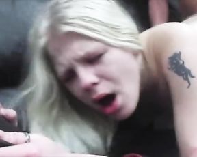 DALIA - Finest Softcore Quickie ever - Platinum-Blondie comes like a Train