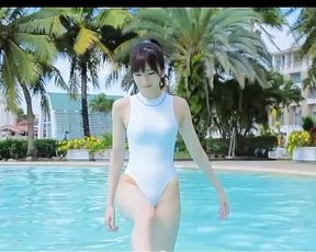Japanes Female White Realise Bathing Suit [ Glamour ]