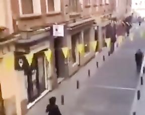 Io Sto a Casa 'pompino Sul Balcono Con Mia Ragazza'