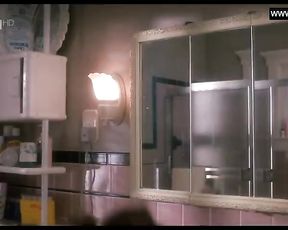 Marisa Tomei - Teen Gal in Lingerie + Sans Hooter-Sling Sex Vignette - Untamed Heart