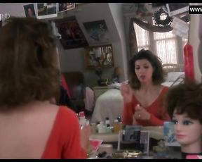 Marisa Tomei - Teen Gal in Lingerie + Sans Hooter-Sling Sex Vignette - Untamed Heart