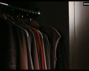 Amanda Seyfried - Baps, Butt & Dark-Hued Lingerie - Chloe (2009)