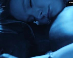 Kristen Bell - Lingerie, Hump + Supah-Fabulous Episodes - Palace of Lies S02 (2013)