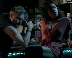 Aubrey Plaza - Undergarments, Sans Hooter-Sling & Killer Scenes + Doggie-Style