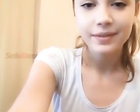 INFREQUENT!!! College Gal VERY ROCK-HARD NIPPLES on Periscope