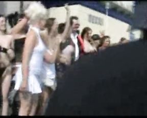 ROCK HARD-CORE Expro Erotica Showcase with Photoshoot Stops the Traffic!