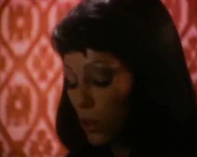 1001 Glamour Nights (Annette Haven Gets her Cooter Licked Mildly Standing Up)