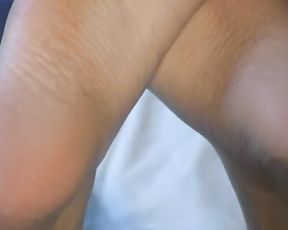 Jiggly and Soft Feet