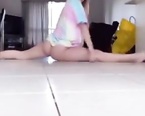 BREE LOUISE TIK TOK STAR DANCES NAKED COMPILATION