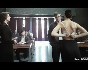 Jennifer Lawrence Totally Bare and nearly Poked in Public - Crimson Sparrow.
