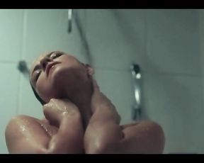 MAITE PERRONI BARE HOOKUP IN DARK DREAM AKA OSCURO DESEO [S01E02]