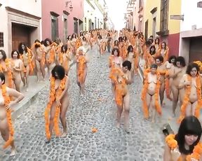 100 Brazilian Naked Ladies Gang