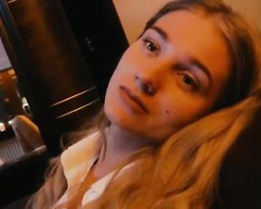 CRISTINA ASMUS IN SOFTCORE & PORNOGRAPHY GIG, FILM TEXT sans Dude Musturbation