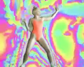 Miley Cyrus Leaked (glamour Flick)