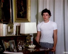 Ursula Andress - Nude gigs from L%27infermiera