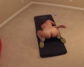 Gal does nude yoga in sneakers then POINT OF GLANCE fuck and money-shot