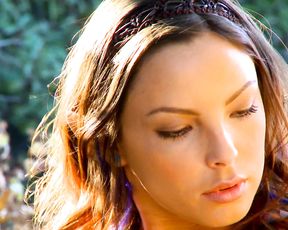 Busty Troll Girl - Sisicole - Solitude