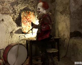 4K Adult Horror Movie - It is a Clown (3840x2160)