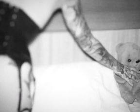 Fetish Nude Art Video - Good Girl