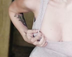Hot! Hot! Naked Blond