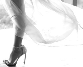 Naked Stage - CASSANDRA DAWN nude