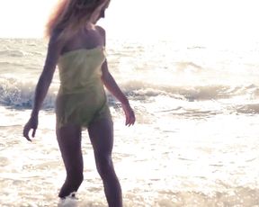 Nude Art - Girl on the Beach - Erotic Art Sex Video