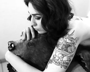 Nude Art - PhotoShoot in Hotel Room