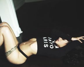 Nude Art Video- Sunny Naked Suicide