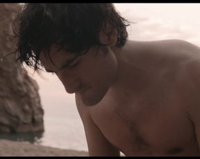 Julia Roca porn - El chico de la playa nudista - XConfessions 5 (2015)