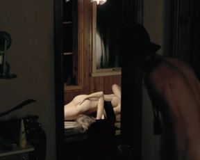 Celebs sex scene Ritva Vepsa & Kirsti Wallasvaara - Naisenkuvia