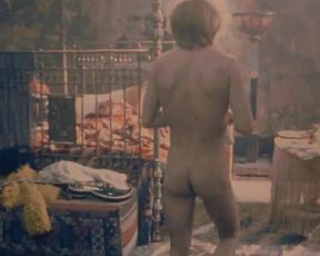 Hot actress Monet Mazur Nude - Stoned (UK 2005) 