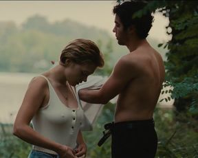 Celebs sex scene Lea Seydoux nude – Grand Central (2013)