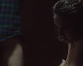 Celebs sex scene Stella Maeve nude – Long Nights Short Mornings (2016)